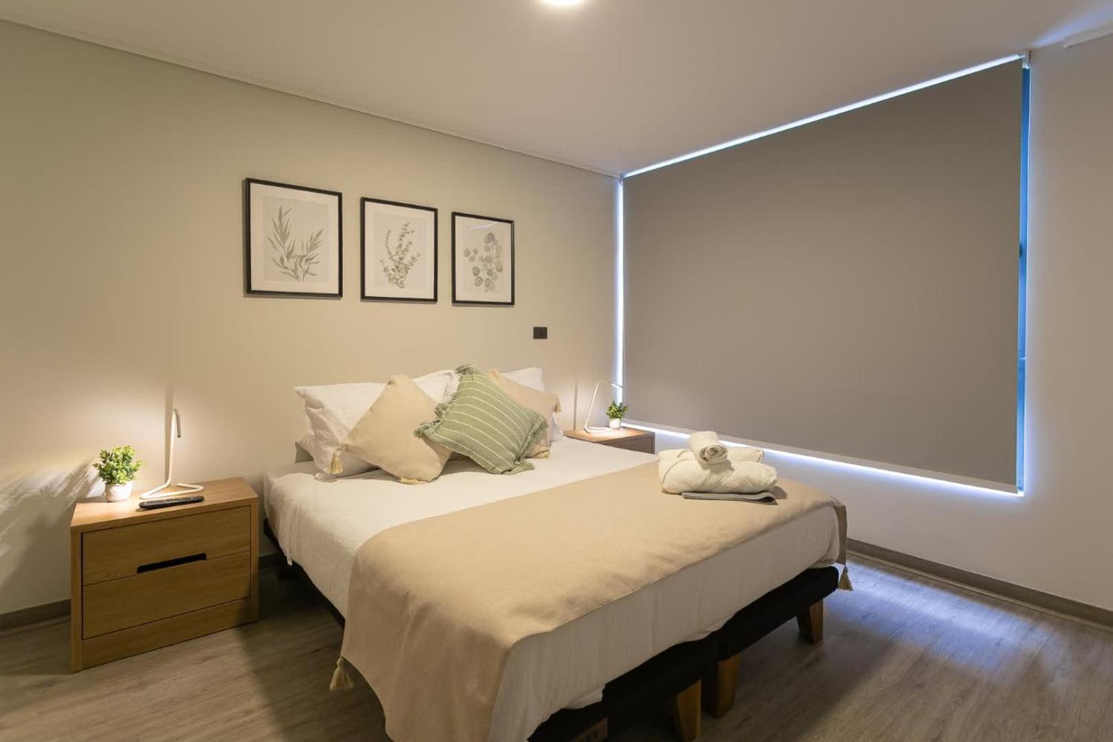 Comfort And Style In The Apartamento Santiago